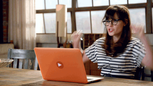 Laptop Girl GIFs - Obtenez le meilleur GIF sur GIPHY