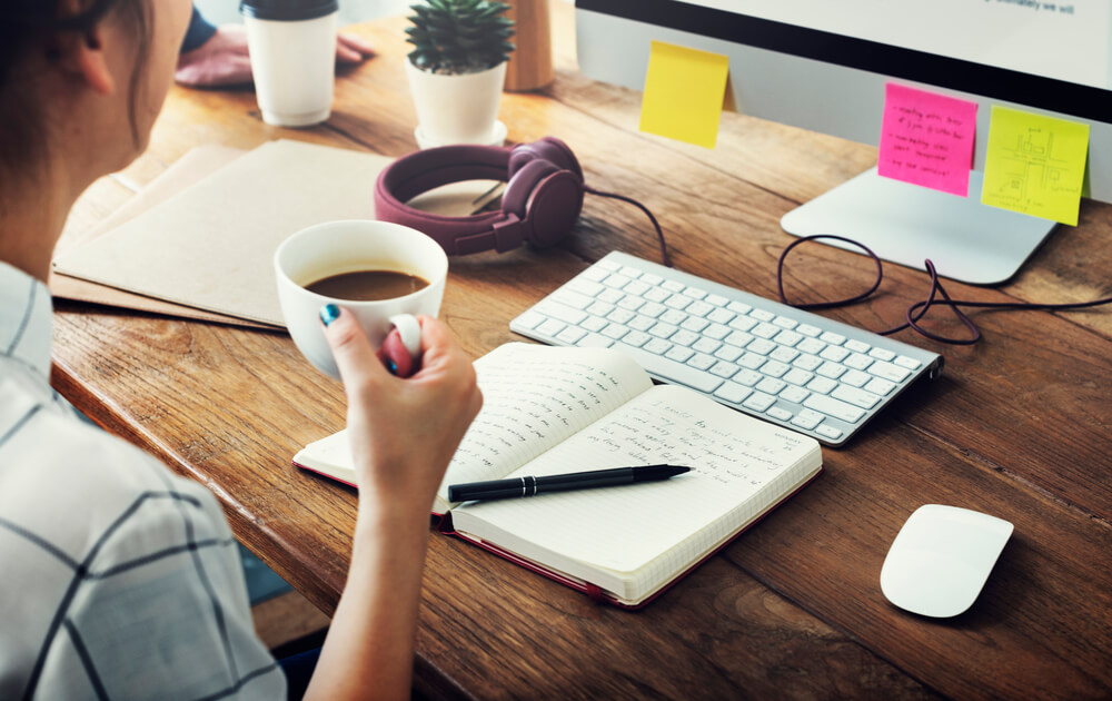 Berapa penghasilan editor?