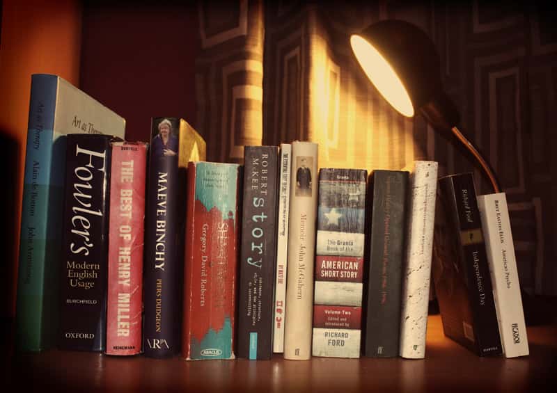 Cosa sono le citazioni APA? Libri e materiali di riferimento stampati