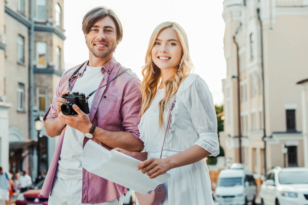 Una guida di viaggio e un saggio sull'esperienza