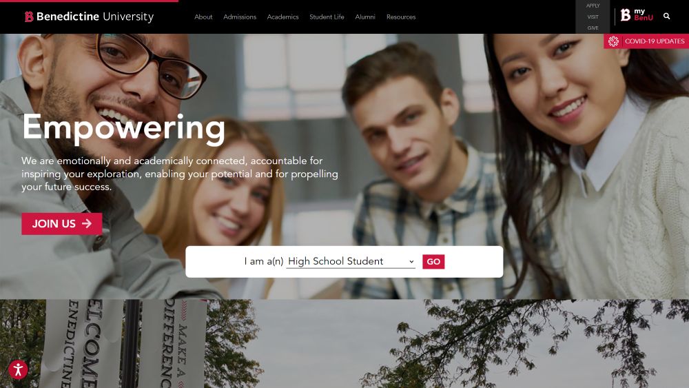 ما هي الكليات التي تتطلب مقال SAT؟ جامعة البينديكتين