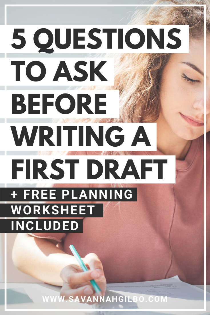 초안을 작성하기 전에 물어봐야 할 5가지 질문 | Savannah Gilbo - 책 쓰기는 어떻게 시작하나요? 첫 번째, 두 번째, 세 번째 해야 할 일이 있나요? 이 게시물에서는 효과적인 이야기를 작성할 수 있는 더 나은 기회를 가질 수 있도록 첫 번째 초안을 작성하기 전에 물어볼 다섯 가지 질문을 공유하고 있습니다. 다른 글쓰기 팁도 포함되어 있습니다! #글쓰기팁 #amwriting #writingcommunity