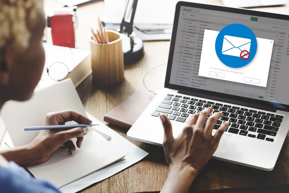 Hindari email phishing