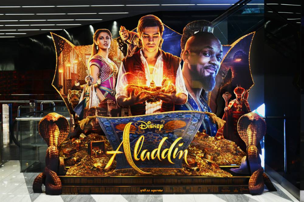 Contoh perjalanan pahlawan dalam film Disney: Aladdin