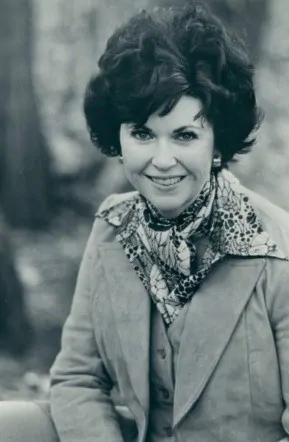 凯瑟琳·伍迪维斯