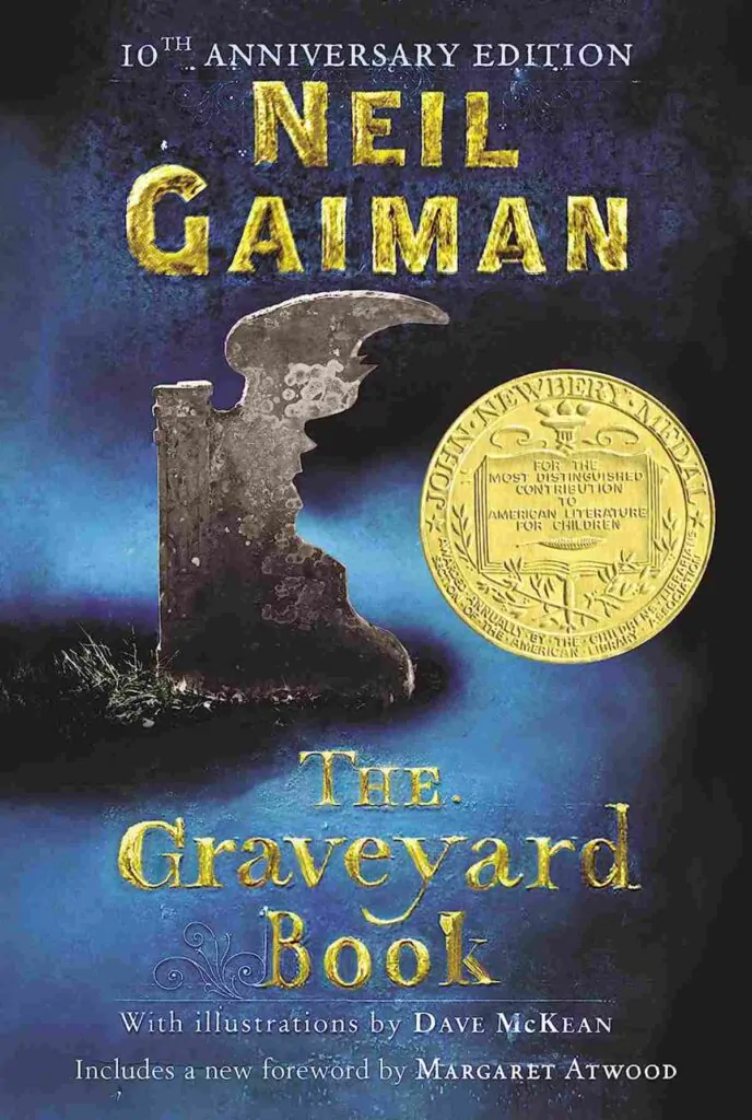Coperta cărții The Graveyard Book
