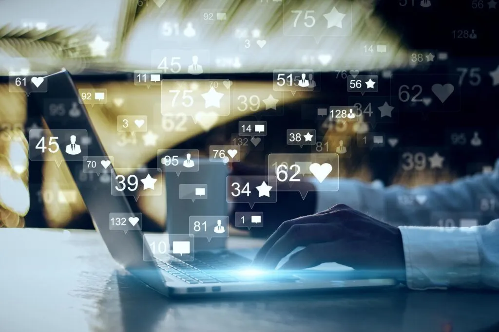 comunicat de presă pe rețelele sociale